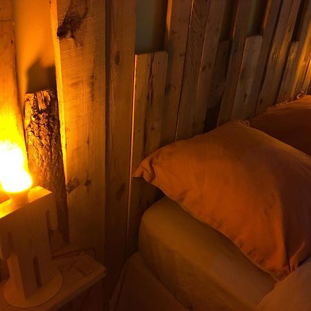 Le Moulin De Razou Bed & Breakfast Brassy ภายนอก รูปภาพ
