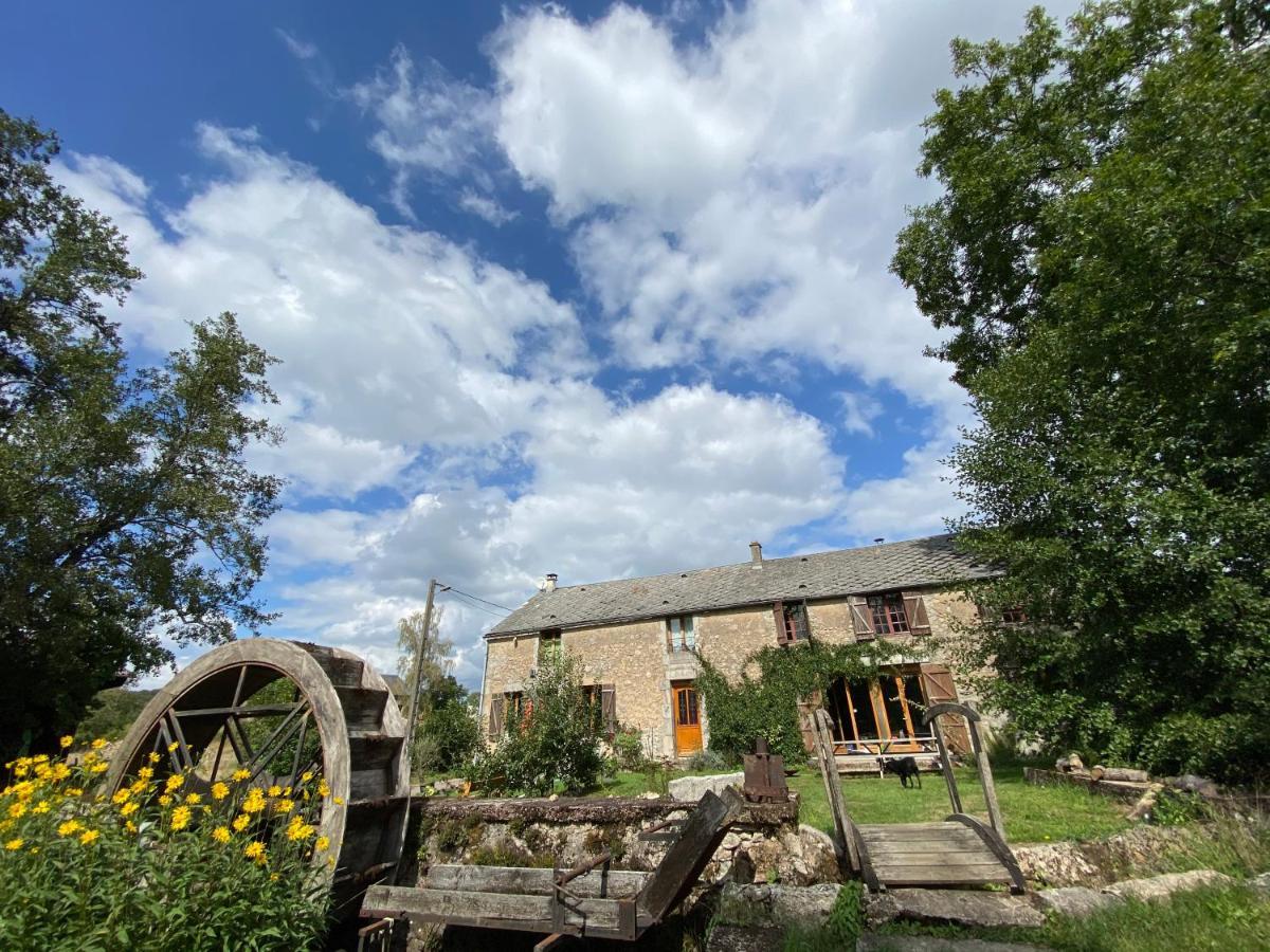 Le Moulin De Razou Bed & Breakfast Brassy ภายนอก รูปภาพ